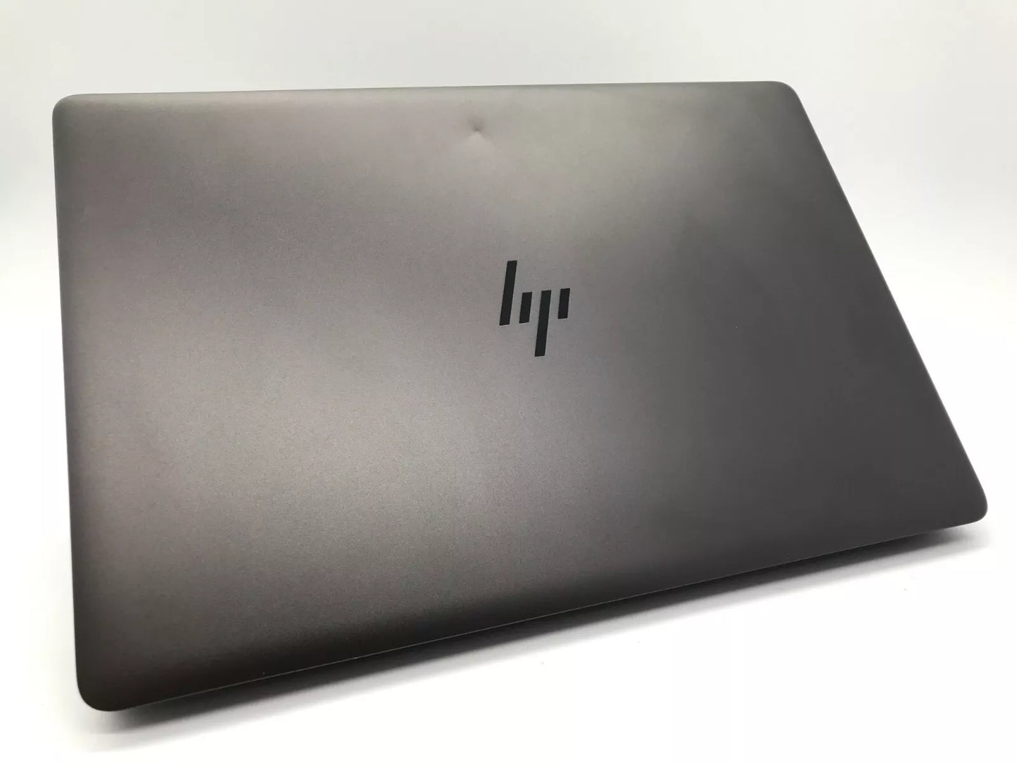 HP Zbook Studio G4 15.6" Xeon E3-1505M V6 16GB DDR4 240GB SSD M1200 Windows 11 Laptop