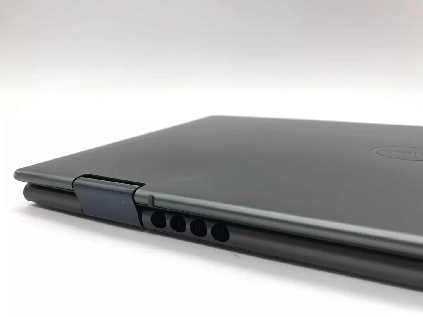 Dell Inspiron 7415 2-in-1 14" Ryzen 7 5700U 16GB DDR4 512 GB NVMe Windows 11 Laptop